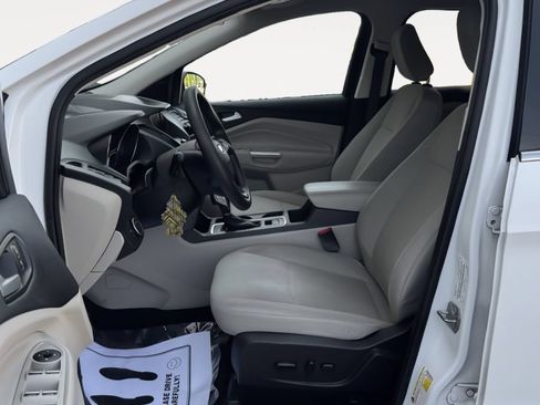 Used 2019 Ford Escape SE AWD/4WD image 12