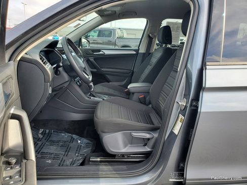 Used 2024 Volkswagen Tiguan S image 18