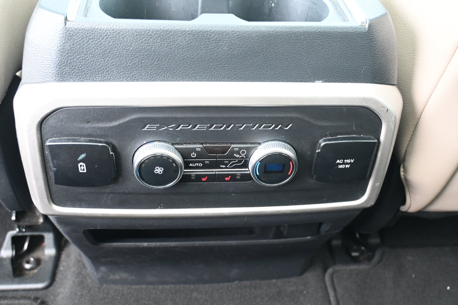 Used 2024 Ford Expedition Max Limited RWD image 25