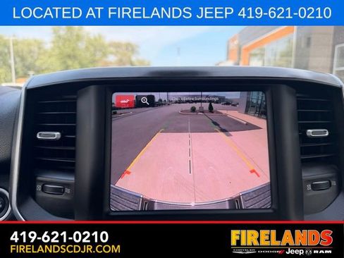 Used 2024 RAM 3500 Big Horn AWD/4WD image 25