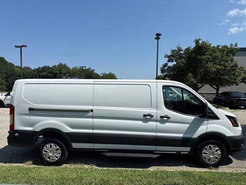 Used 2023 Ford E-Transit Low Roof w/ Interior Upgrade Package RWD image 4