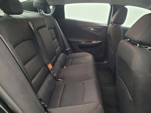 Used 2022 Chevrolet Malibu LT FWD image 19