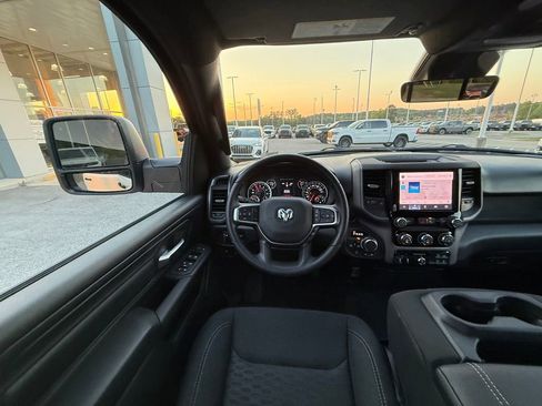 New 2026 RAM 1500 Express AWD/4WD image 14