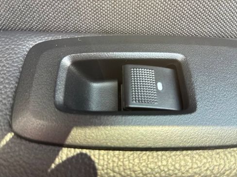 Used 2023 Ford Ranger XLT w/ Equipment Group 301A Mid AWD/4WD image 24