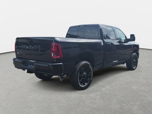 New 2026 RAM 2500 Laramie AWD/4WD image 5