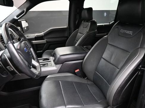 Used 2019 Ford F150 Raptor w/ Equipment Group 802A Luxury AWD/4WD image 12