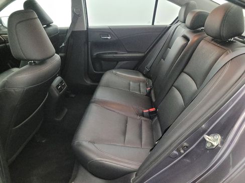 Used 2017 Honda Accord EX-L image 18