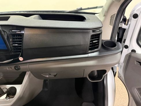 Used 2024 Ford Transit 350 XLT RWD image 35
