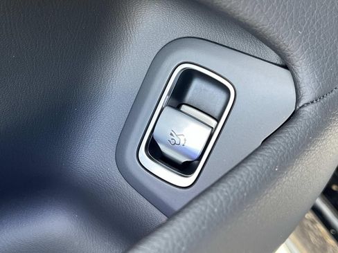 Certified 2023 Mercedes-Benz S 500 4MATIC image 31