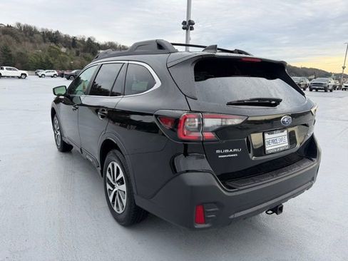 Used 2022 Subaru Outback Premium w/ Popular Package #1 image 8