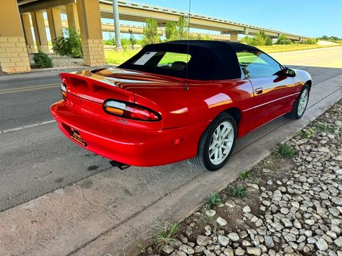 Used 2000 Chevrolet Camaro Z28 w/ SS Performance/Appearance Pkg RWD image 3