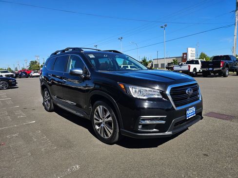 Used 2022 Subaru Ascent Touring AWD/4WD image 4
