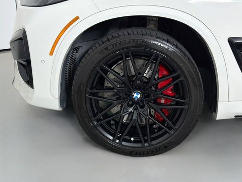 Used 2024 BMW X5 M Competition w/ Executive Package AWD/4WD image 33