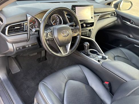 Used 2024 Toyota Camry XLE FWD image 14