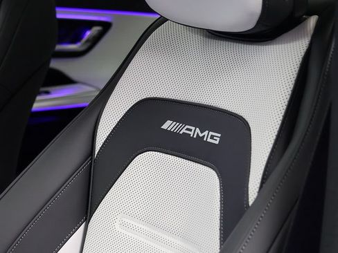 New 2026 Mercedes-Benz E 53 AMG e 4MATIC Sedan image 12