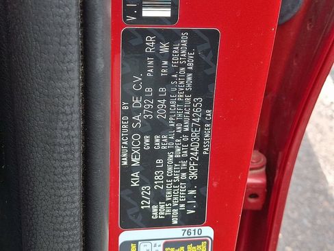 Used 2024 Kia Forte LXS w/ LXS Technology Package FWD image 29