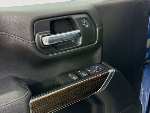 Used 2019 Chevrolet Silverado 1500 LT w/ All-Star Edition image 19