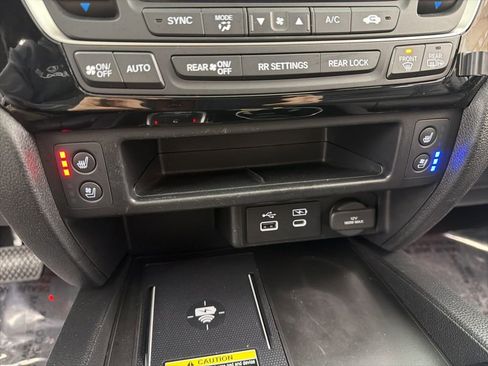 Used 2025 Honda Passport Black Edition image 20