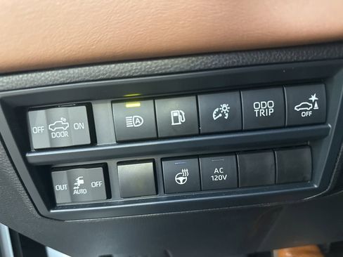 Used 2025 Toyota Tundra 1794 Edition AWD/4WD image 10