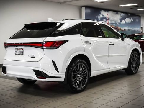 Certified 2023 Lexus RX 500h 500h F SPORT Performance image 6