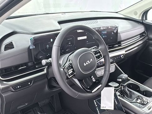 New 2026 Kia Carnival SX w/ SX Dark Edition Package FWD image 39