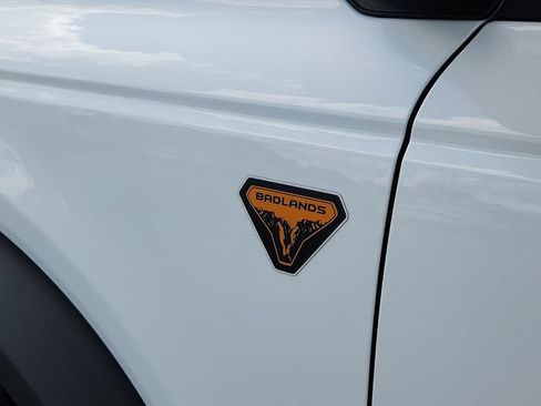 Used 2025 Ford Bronco Badlands AWD/4WD image 38