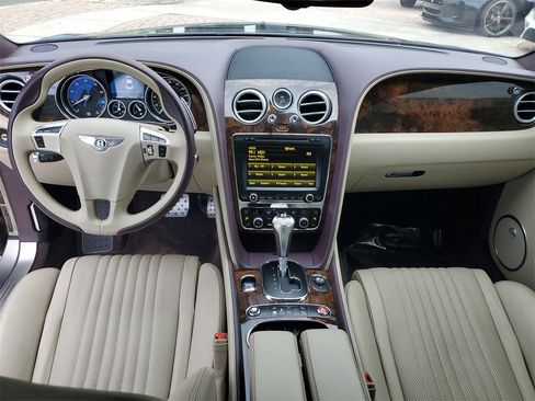 Used 2016 Bentley Continental GT image 17