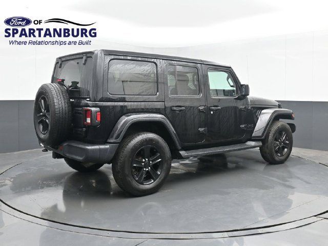 Used 2020 Jeep Wrangler Unlimited Sahara AWD/4WD image 2