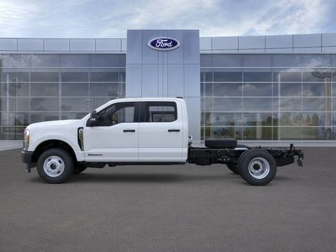New 2026 Ford F350 XL AWD/4WD image 3