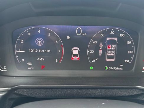 Used 2023 Honda Accord EX image 17