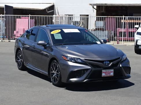 Certified 2024 Toyota Camry SE w/ Audio Upgrade Package FWD image 2