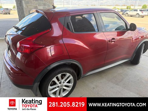 Used 2011 Nissan Juke S FWD image 8