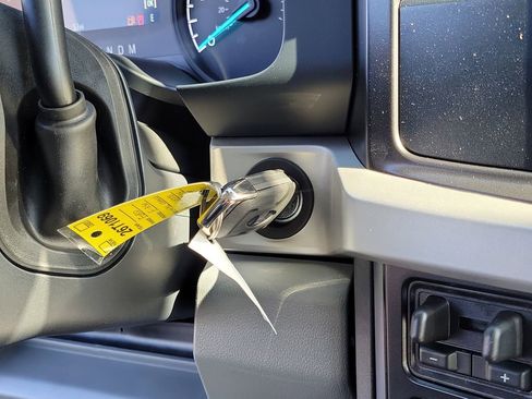 New 2026 Ford F350 XL w/ XL Chrome Package image 30