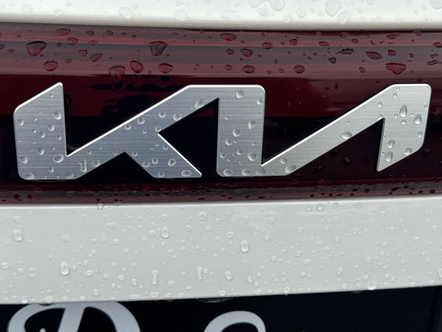 Used 2024 Kia Seltos S AWD/4WD image 30