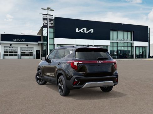 New 2026 Kia Seltos EX FWD image 5