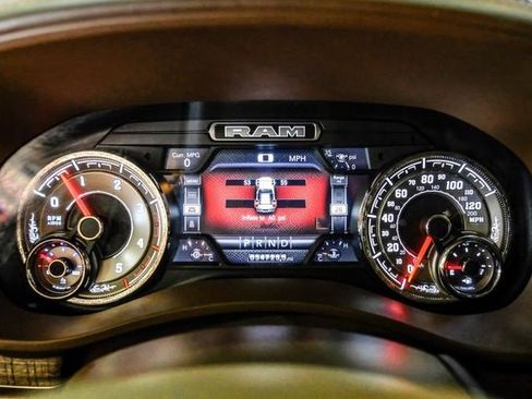 Used 2022 RAM 2500 Limited image 15