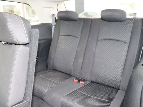 Used 2018 Dodge Journey SXT w/ Connectivity Group FWD image 24