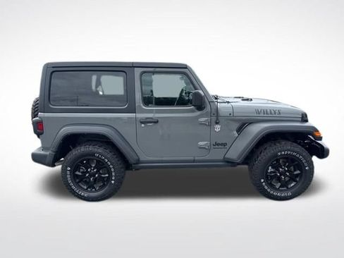 Used 2021 Jeep Wrangler Sport AWD/4WD image 6