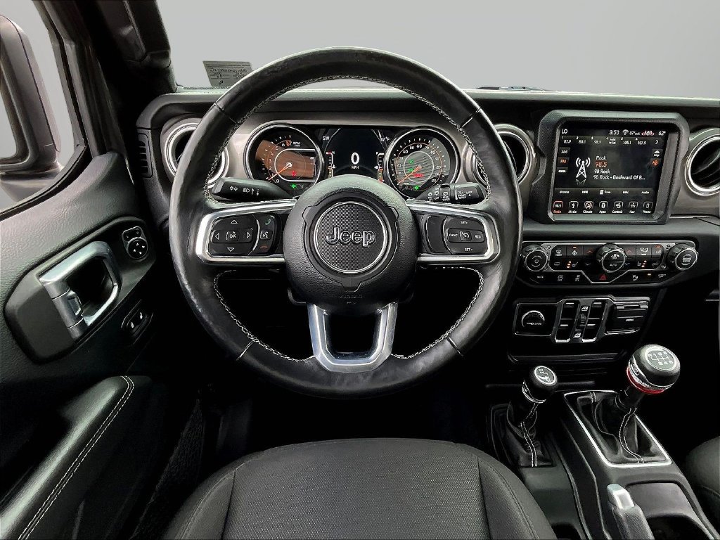 Used 2019 Jeep Wrangler Unlimited Sahara AWD/4WD image 10