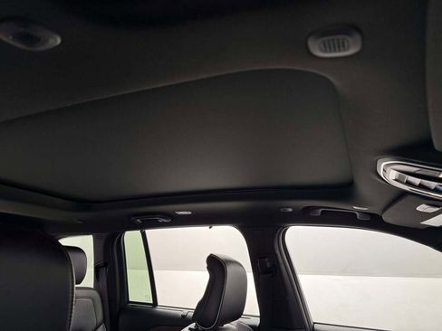 New 2025 Jeep Grand Cherokee Summit image 37