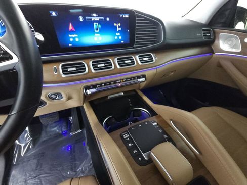 Used 2024 Mercedes-Benz GLE 450e 4MATIC image 15
