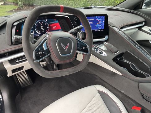 Used 2023 Chevrolet Corvette Stingray Premium Cpe RWD image 18