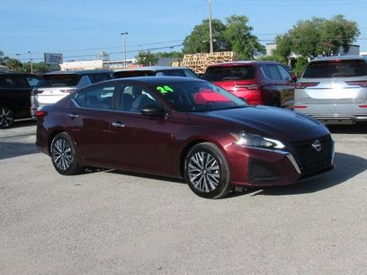 Used 2024 Nissan Altima 2.5 SV