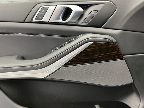 Certified 2025 BMW X5 sDrive40i image 21