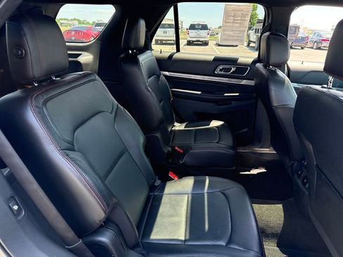 Used 2016 Ford Explorer Sport w/ Equipment Group 401A AWD/4WD image 14