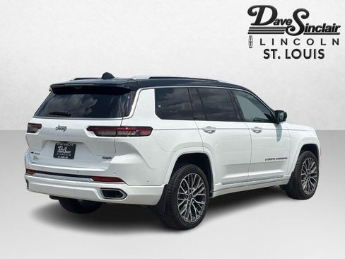 Used 2022 Jeep Grand Cherokee L Summit AWD/4WD image 3