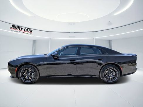 New 2026 Dodge Charger R/T AWD/4WD image 6