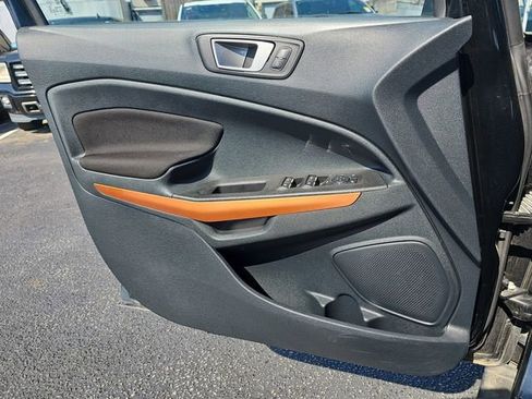 Used 2021 Ford EcoSport SE w/ SE Appearance Package image 23