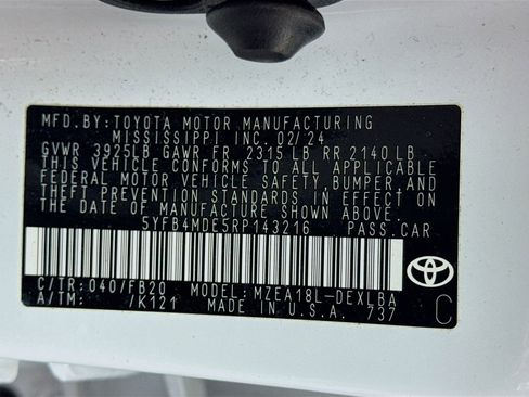 Used 2024 Toyota Corolla LE image 39