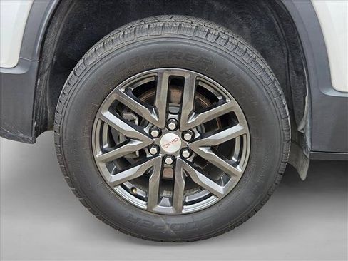 Used 2018 GMC Acadia SLT AWD/4WD image 20